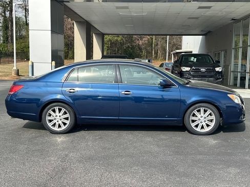 Used 2008 Toyota Avalon Limited image 2