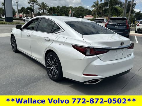 Used 2022 Lexus ES 350 w/ Premium Package FWD image 9