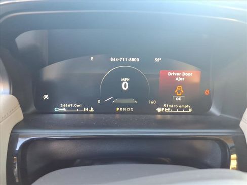 Used 2022 Lincoln Nautilus Reserve image 17