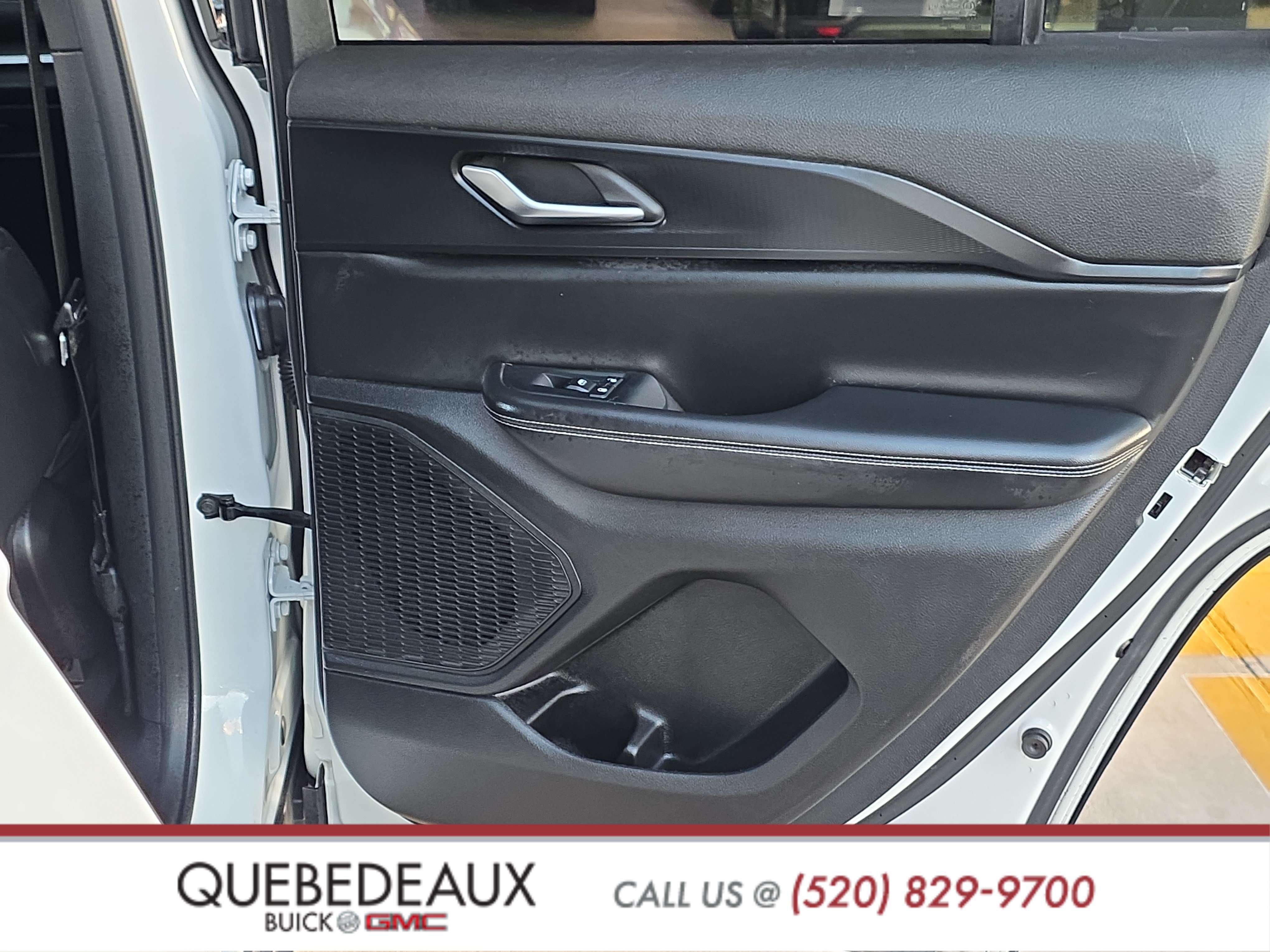 Used 2023 Jeep Grand Cherokee Altitude AWD/4WD image 27