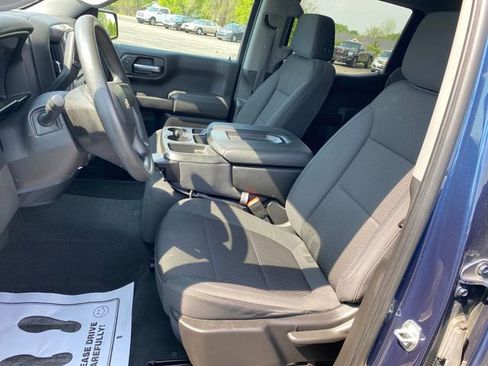 Used 2021 Chevrolet Silverado 1500 Custom AWD/4WD image 15
