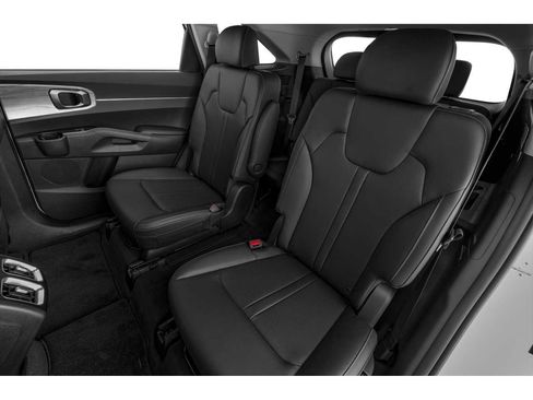 Used 2023 Kia Sorento EX FWD image 9