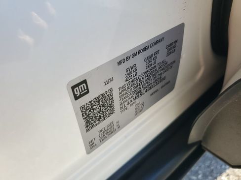 Used 2025 Buick Encore GX Preferred FWD image 24