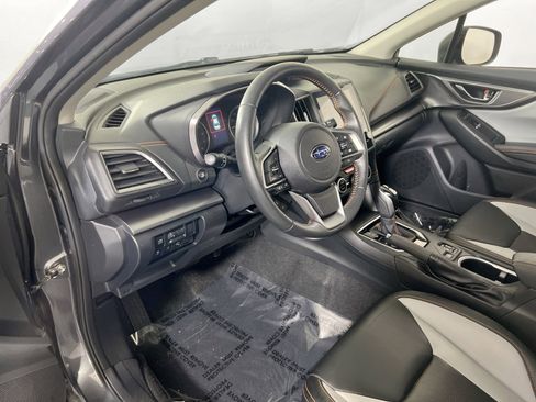 Used 2023 Subaru Crosstrek 2.5i Limited w/ Moonroof Package image 9