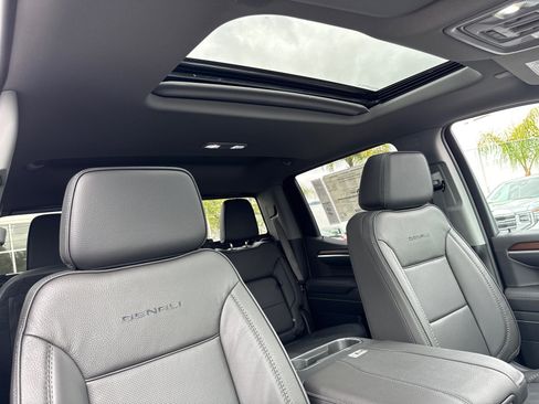 Used 2026 GMC Sierra 1500 Denali AWD/4WD image 16