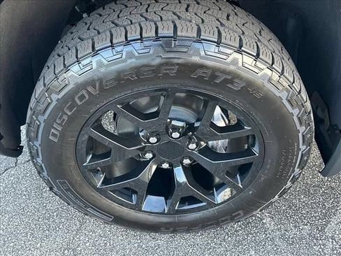 Certified 2026 GMC Sierra 1500 AT4 w/ AT4 Premium Package AWD/4WD image 36