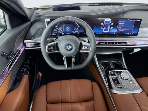 New 2025 BMW 740i w/ Executive Package image 19