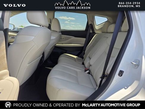 Used 2024 Nissan Murano SL w/ Cargo Package FWD image 17