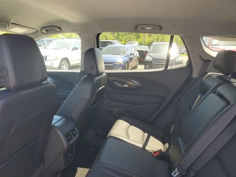 Certified 2018 GMC Terrain SLT w/ Preferred Package FWD image 9