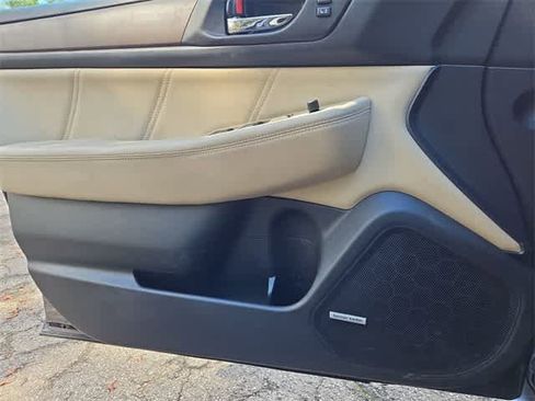 Used 2018 Subaru Outback 3.6R Limited image 30