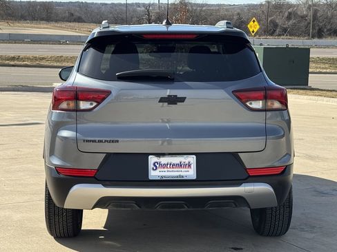 Used 2021 Chevrolet TrailBlazer LT image 5
