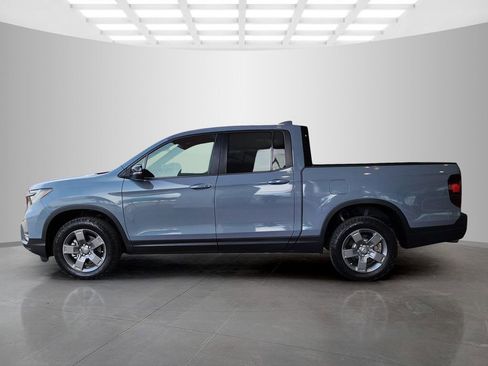 Used 2025 Honda Ridgeline TrailSport image 8