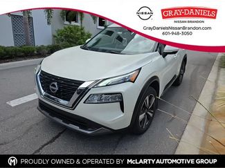 Used 2023 Nissan Rogue SL w/ SL Premium Package FWD video 1