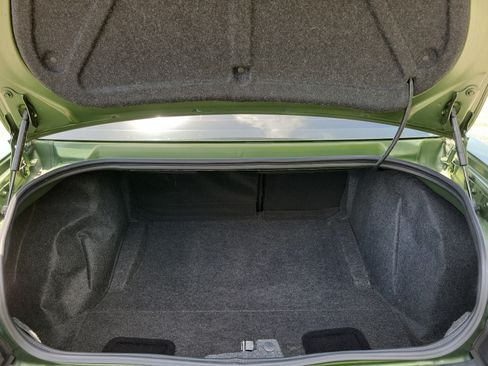 Used 2019 Dodge Challenger R/T Scat Pack RWD image 11