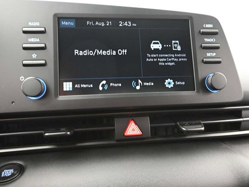 New 2026 Hyundai Elantra SEL Sport FWD image 23