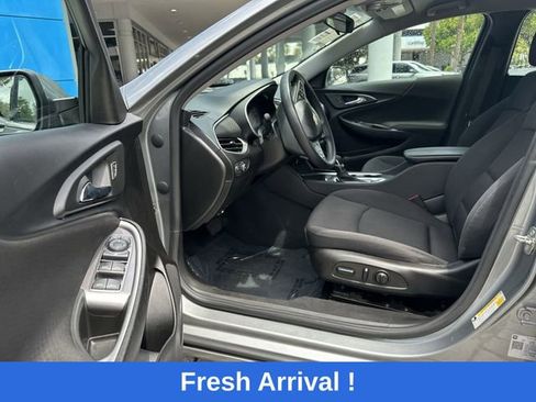 Used 2023 Chevrolet Malibu LT FWD image 22