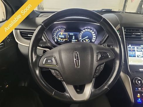 Used 2019 Lincoln MKC Reserve w/ MKC Technology Package AWD/4WD image 11