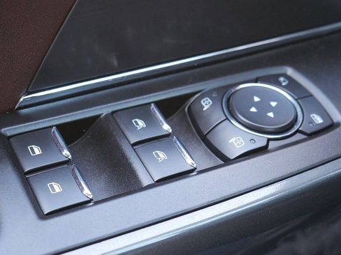 Used 2022 Ford F150 Lariat w/ Equipment Group 502A High image 27