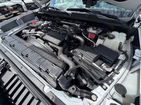 Used 2024 Chevrolet Silverado 3500 High Country w/ High Country Premium Package AWD/4WD image 11