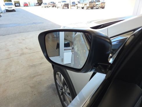 Used 2017 Nissan Murano SL image 90