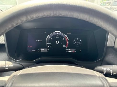Used 2026 Toyota Tundra Limited AWD/4WD image 13