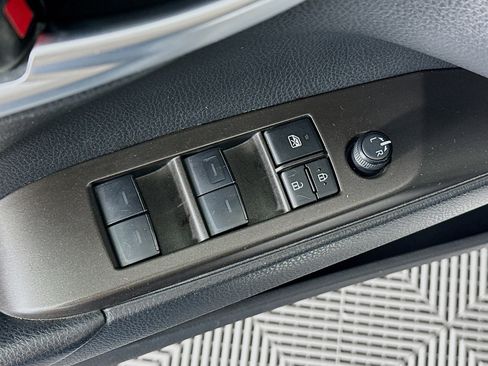 Used 2024 Toyota Camry SE FWD image 15