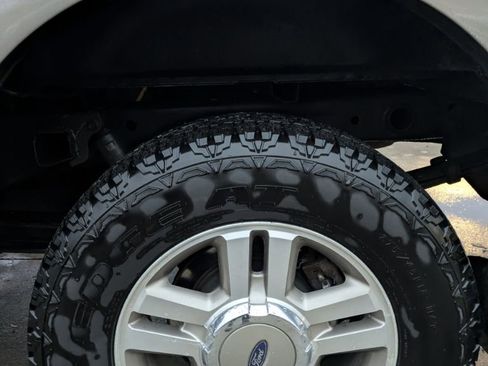 Used 2005 Ford F150 Lariat image 20