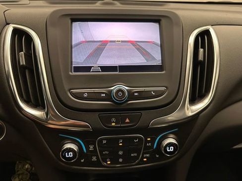 Used 2024 Chevrolet Equinox LT FWD image 8
