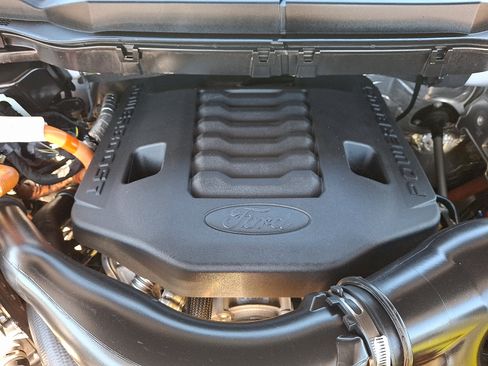 Used 2023 Ford F150 Limited AWD/4WD image 28