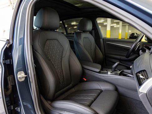 Certified 2023 BMW 540i w/ M Sport Package image 33