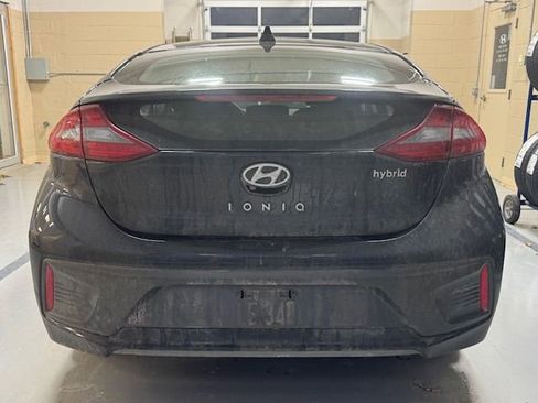 Used 2018 Hyundai Ioniq SEL w/ SEL Tech Package 02 image 12
