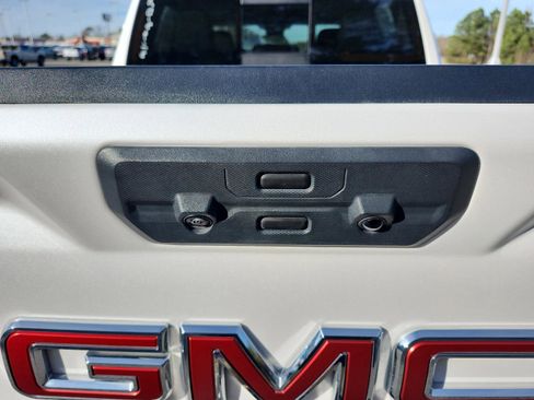 Certified 2024 GMC Sierra 1500 Denali w/ Denali Reserve Package image 11