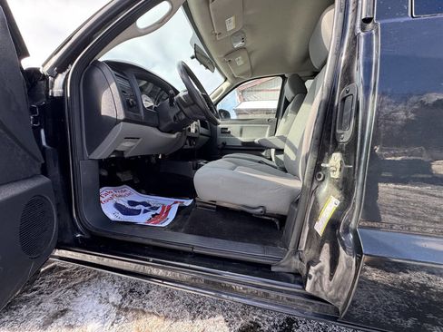 Used 2009 Dodge Dakota ST image 15