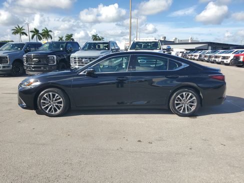 Used 2023 Lexus ES 350 image 8