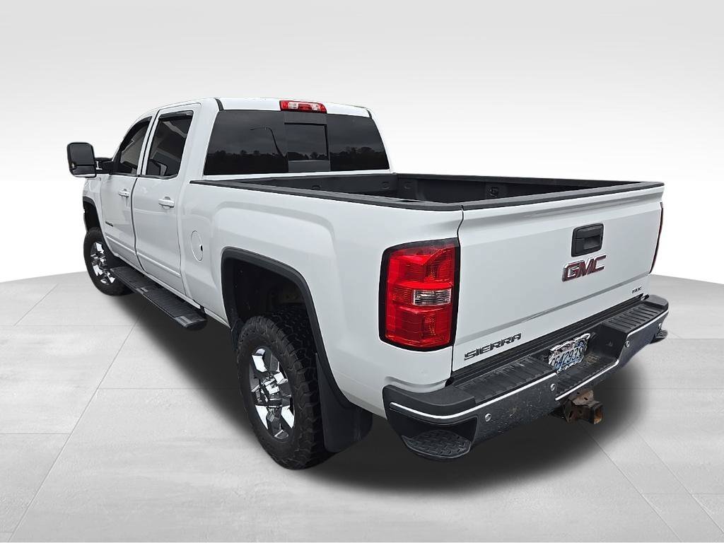 Used 2015 GMC Sierra 2500 SLE w/ SLE Preferred Package AWD/4WD image 7