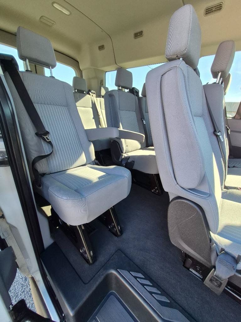 Used 2018 Ford Transit 350 XLT RWD image 18