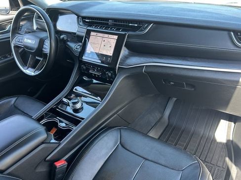Used 2022 Jeep Grand Cherokee L Limited w/ Luxury Tech Group II AWD/4WD image 38