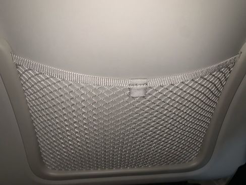 Used 2023 Volvo XC90 B6 Plus image 23