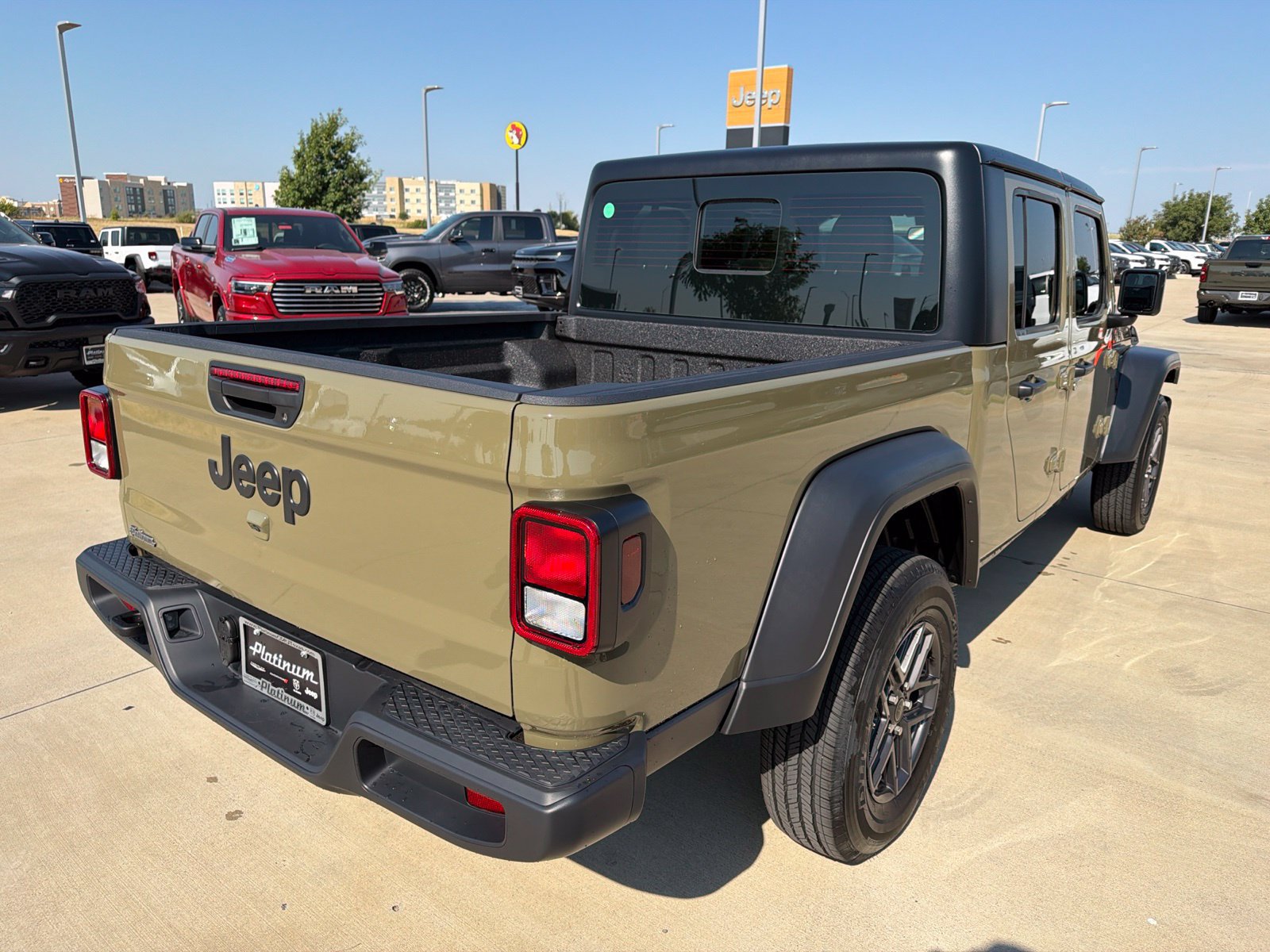New 2026 Jeep Gladiator Sport AWD/4WD image 5