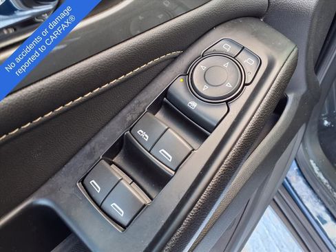 Used 2023 Chevrolet Traverse LT w/ LPO, Floor Liner Package image 17