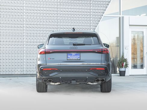 New 2025 Audi SQ5 Premium Plus image 33