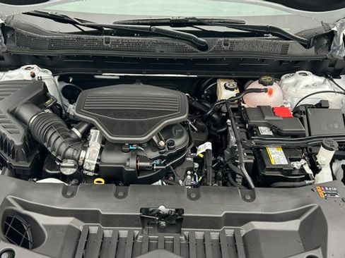 New 2025 Chevrolet Blazer LT w/ Midnight/Sport Edition image 54