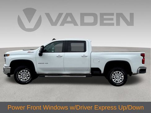 Used 2024 Chevrolet Silverado 2500 LT AWD/4WD image 20