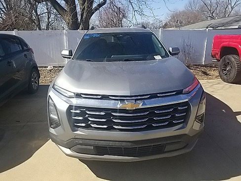 Certified 2025 Chevrolet Equinox LT w/ Convenience Package II image 9