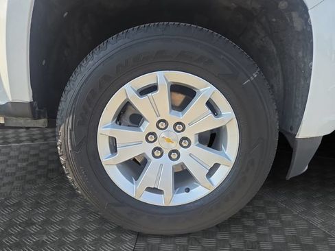 Used 2022 Chevrolet Colorado LT w/ Fleet Safety Package RWD image 33