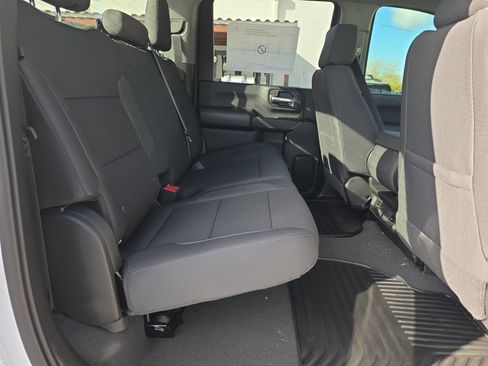 New 2026 Chevrolet Silverado 2500 Custom w/ Custom Value Package image 31