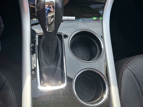 Used 2013 Ford Edge Limited image 23