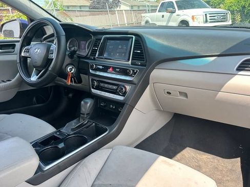 Used 2019 Hyundai Sonata SE FWD image 30