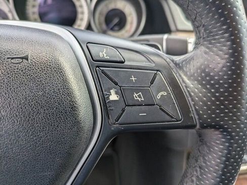 Used 2014 Mercedes-Benz E 350 Sedan image 23