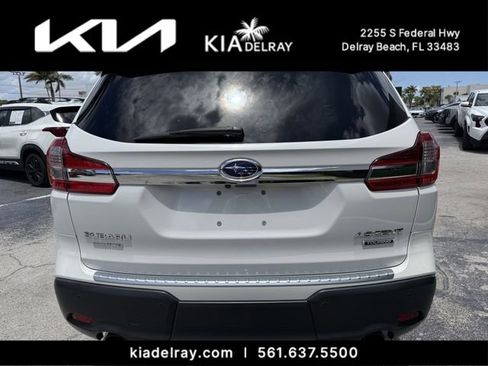 Used 2019 Subaru Ascent Touring AWD/4WD image 4